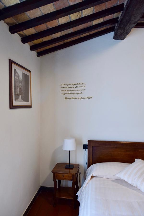 Bed and Breakfast Residenza Le Logge à Gubbio Extérieur photo
